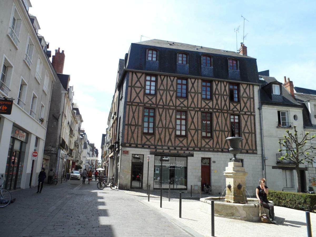 Gite De La Tour De Guise 2 Тур Экстерьер фото