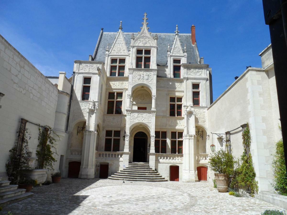 Gite De La Tour De Guise 2 Тур Экстерьер фото